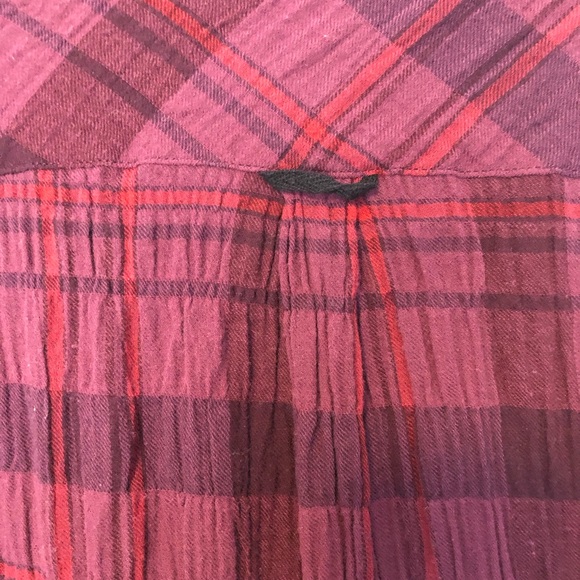 Kut From the Kloth Size M Women's Purple Burgundy Button Down Plaid Woven - Picture 7 of 13